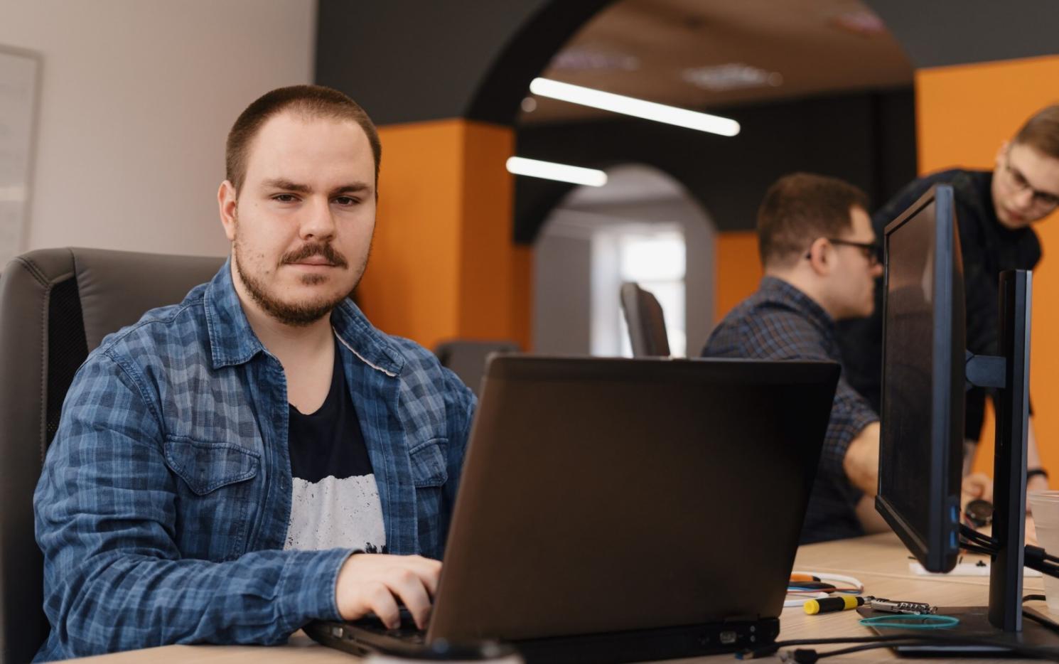 Responsive breakpoint testing across multiple device sizes